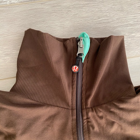 Lululemon reversible - Picture 2 of 4